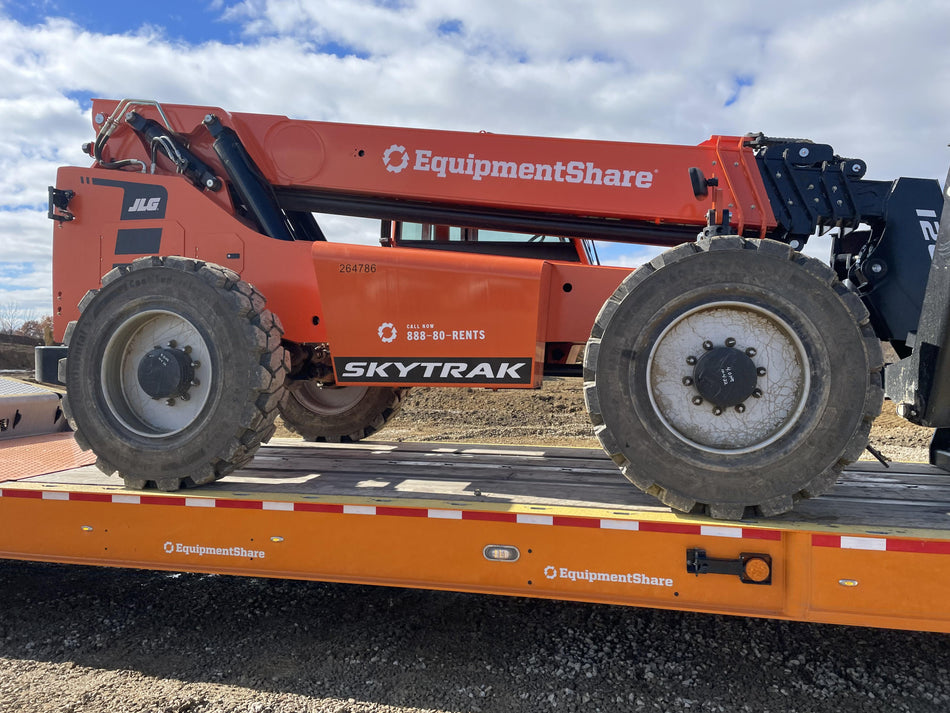 2022 SKYTRAK 12054