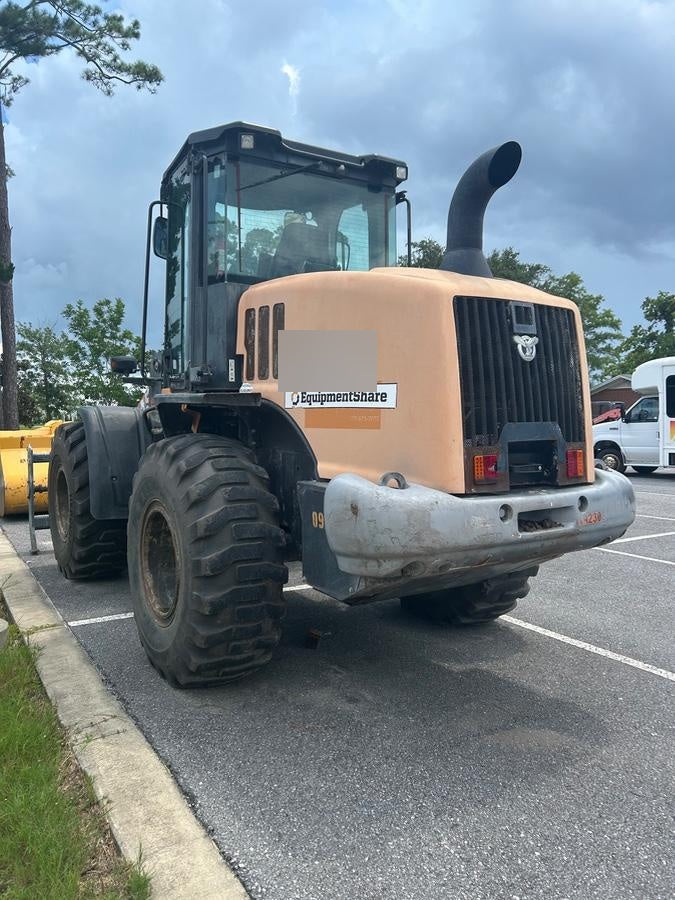 2018 Case 521G CLOSED CAB, JRB 416 STYLE HYD COUPLER