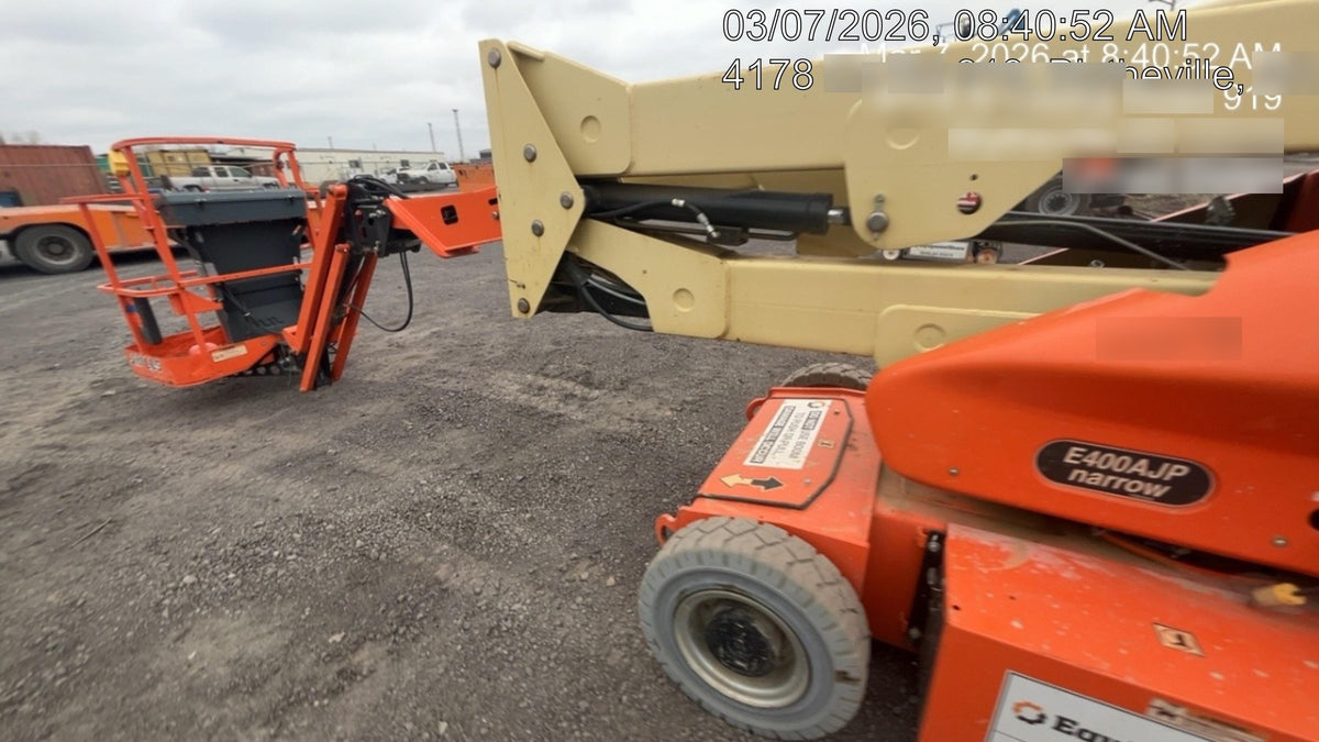 2019 JLG E400AJPN
