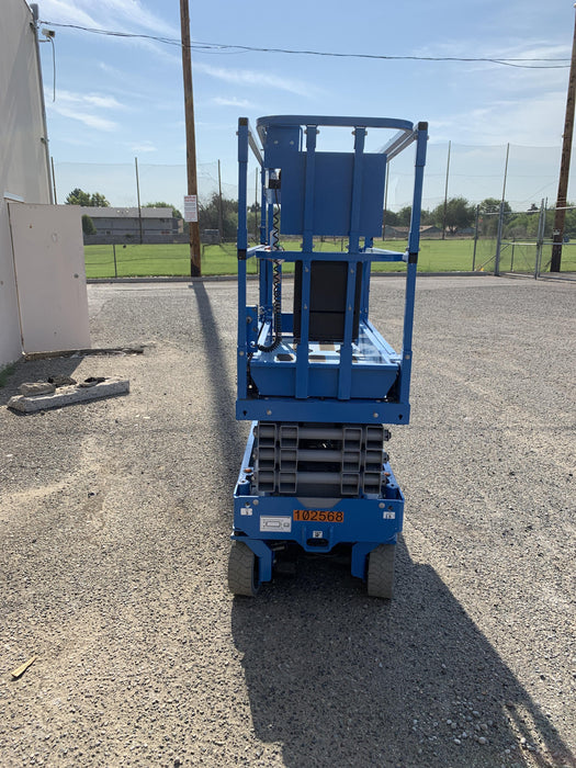 2020 Genie GS-1930 Solid Non Marking Tires, Beacon, Folding rails with half height swing gate, 800W Inverter