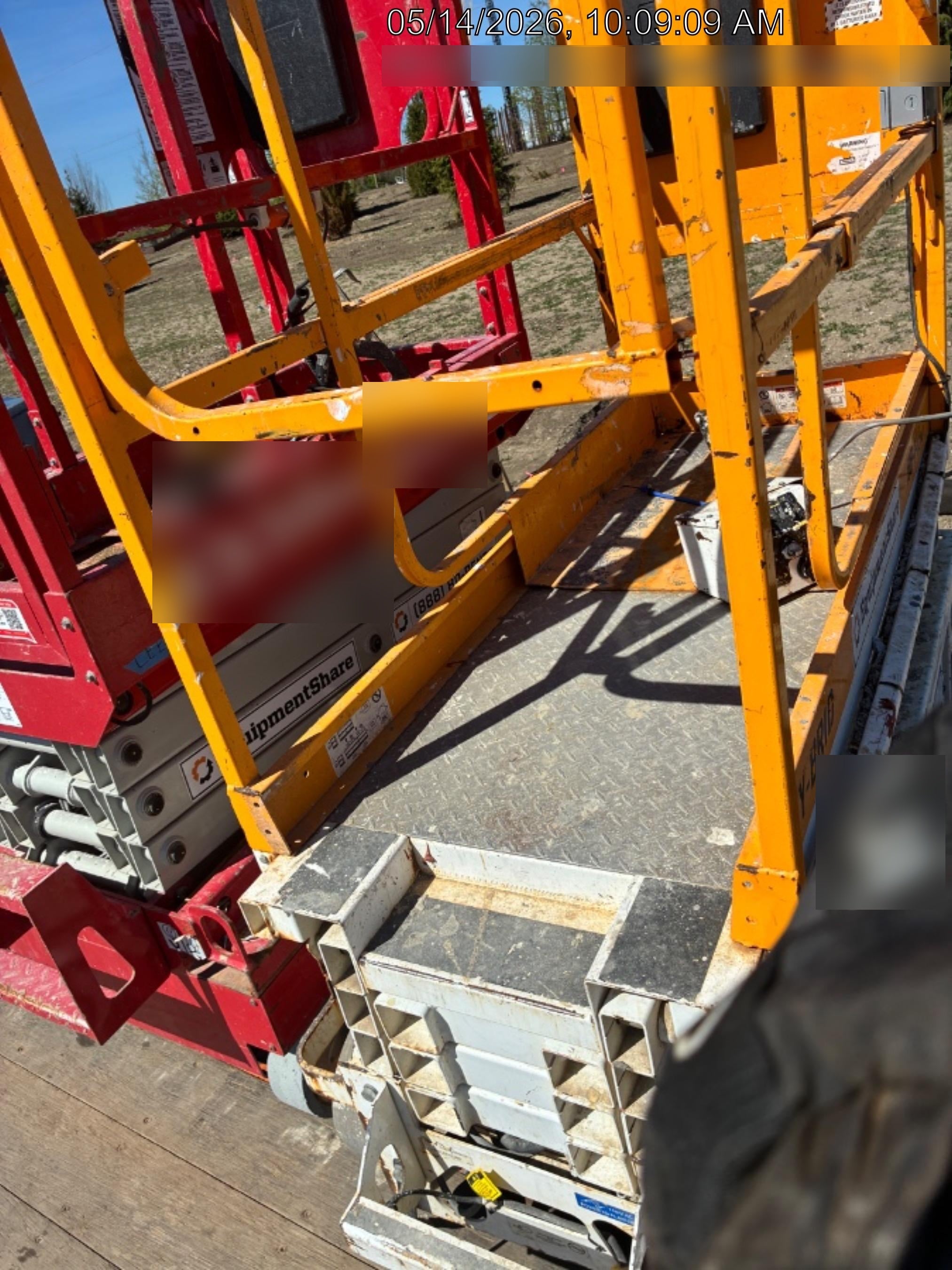 Custom Equipment HB-1430 <ul>
 <li>Hy-Brid Scissor Lift</li>
  <li>Platform capacity up to 670 lbs.</li>
  <li>Working height up to 20 ft</li>
  <li>Weighs under 1,700 lbs.</li>
  <li>Non-marking wheels </li>
</ul>