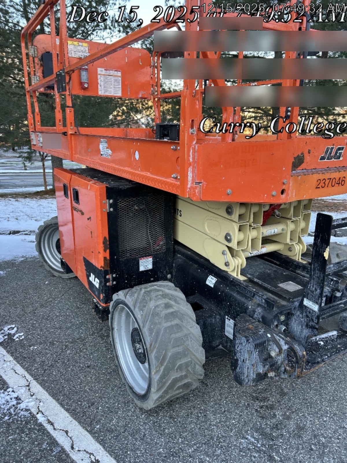 2022 JLG RT2669