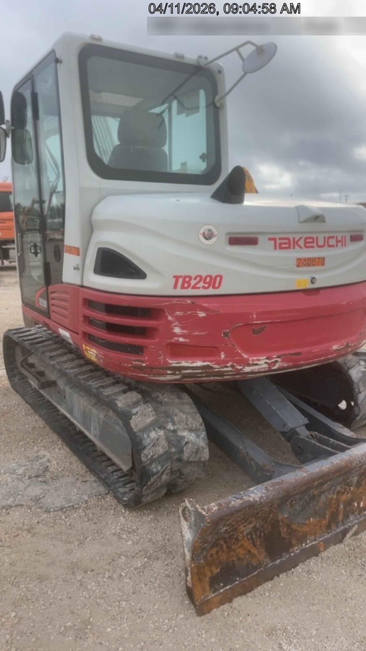 2022 TAKEUCHI TB290-CR