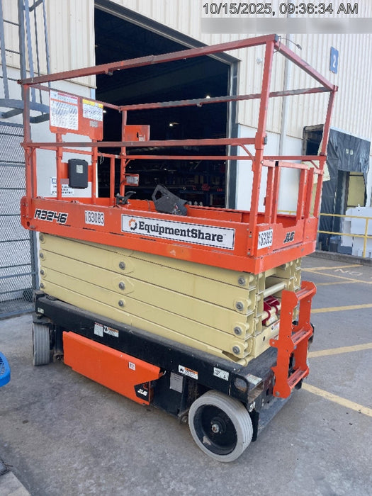 2021 JLG R3246