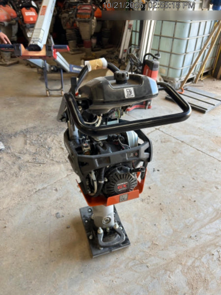 2025 HUSQVARNA LT5005