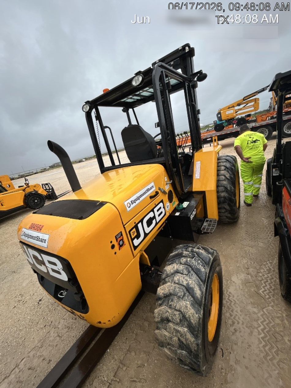 2023 JCB 930-4