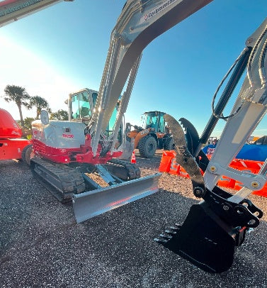 2024 TAKEUCHI TB290-CR