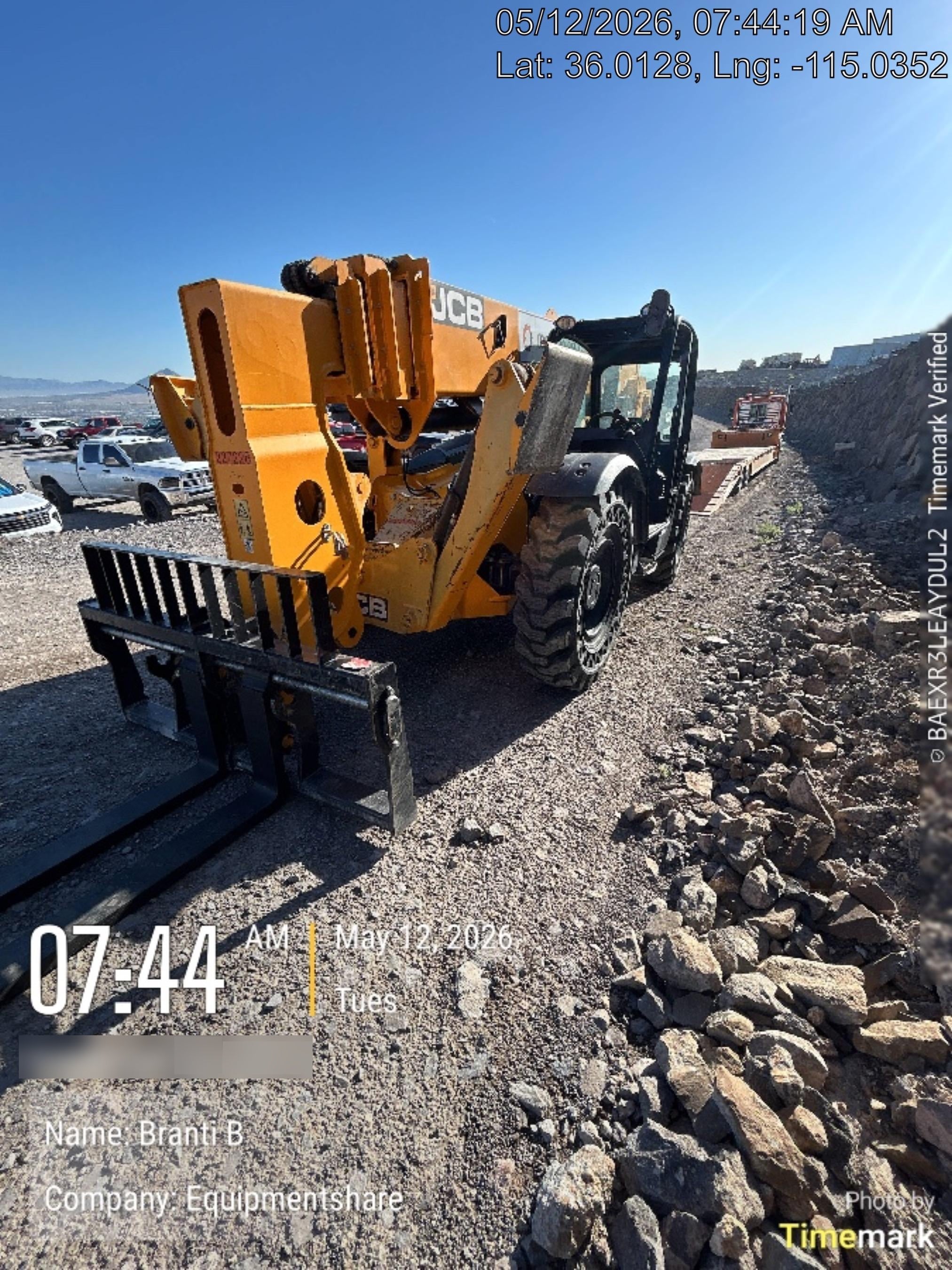 2022 JCB 510-56