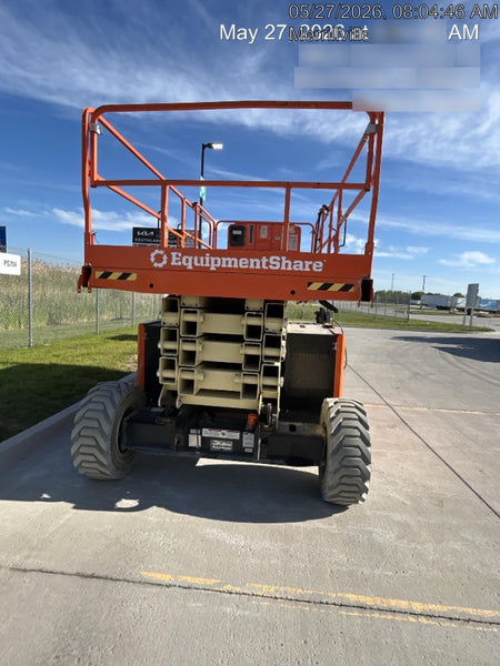 2023 JLG RT4394