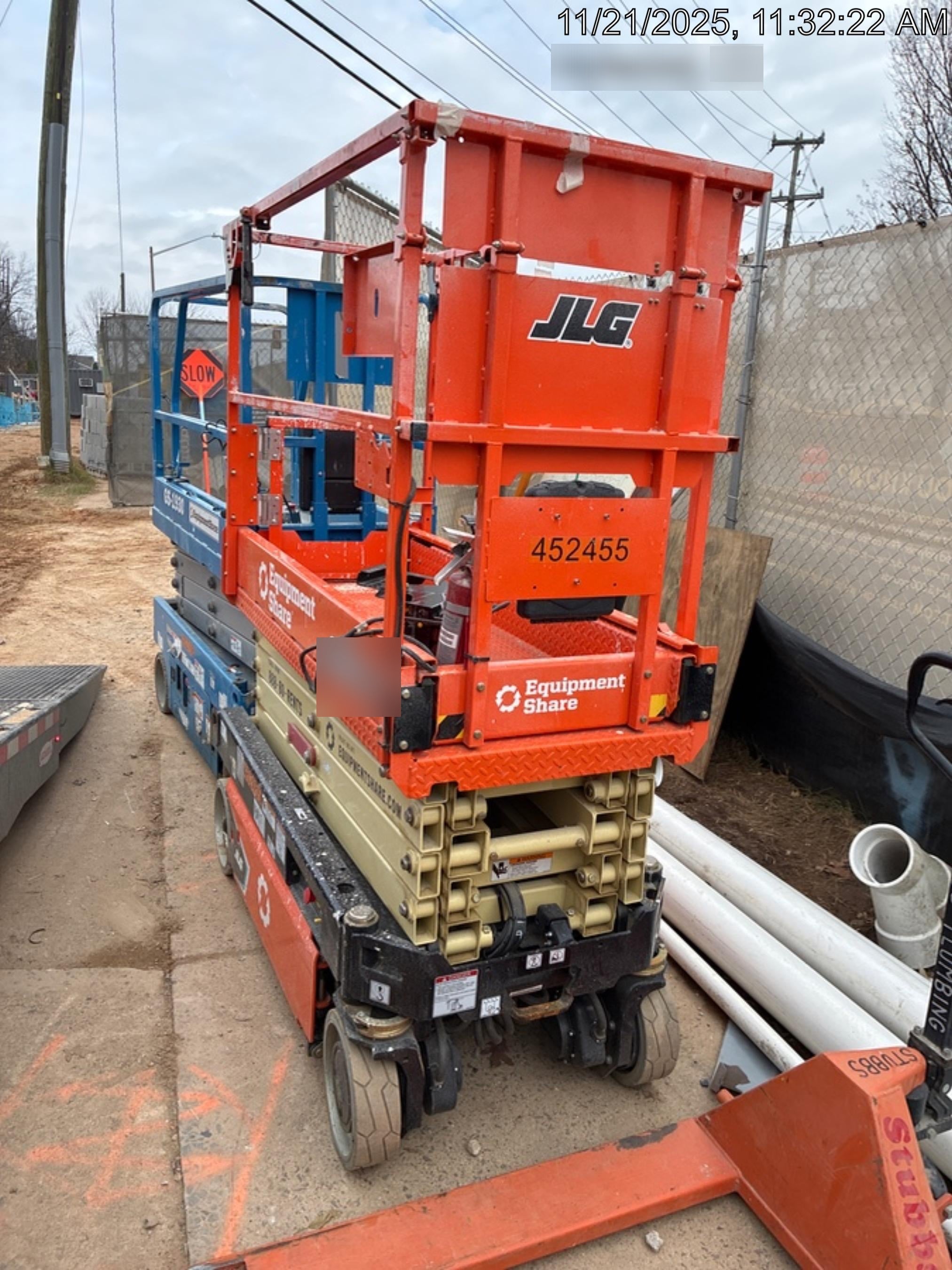 2024 JLG ES1932