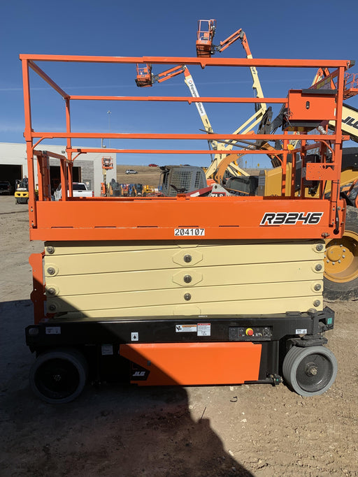 2022 JLG R3246