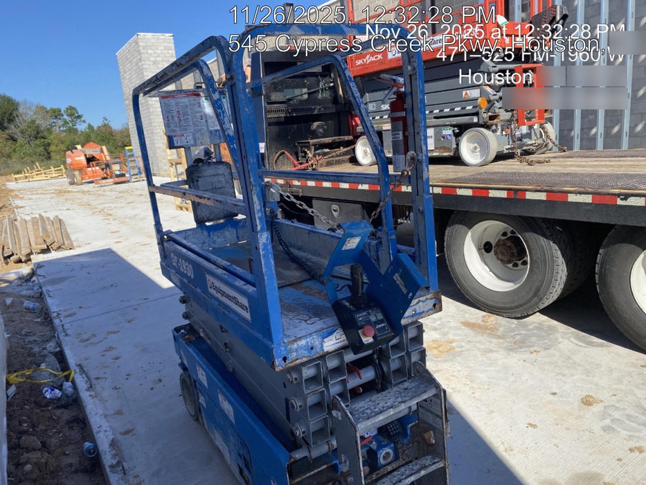 2019 Genie GS-1930 Fixed Rails with Chain Entry