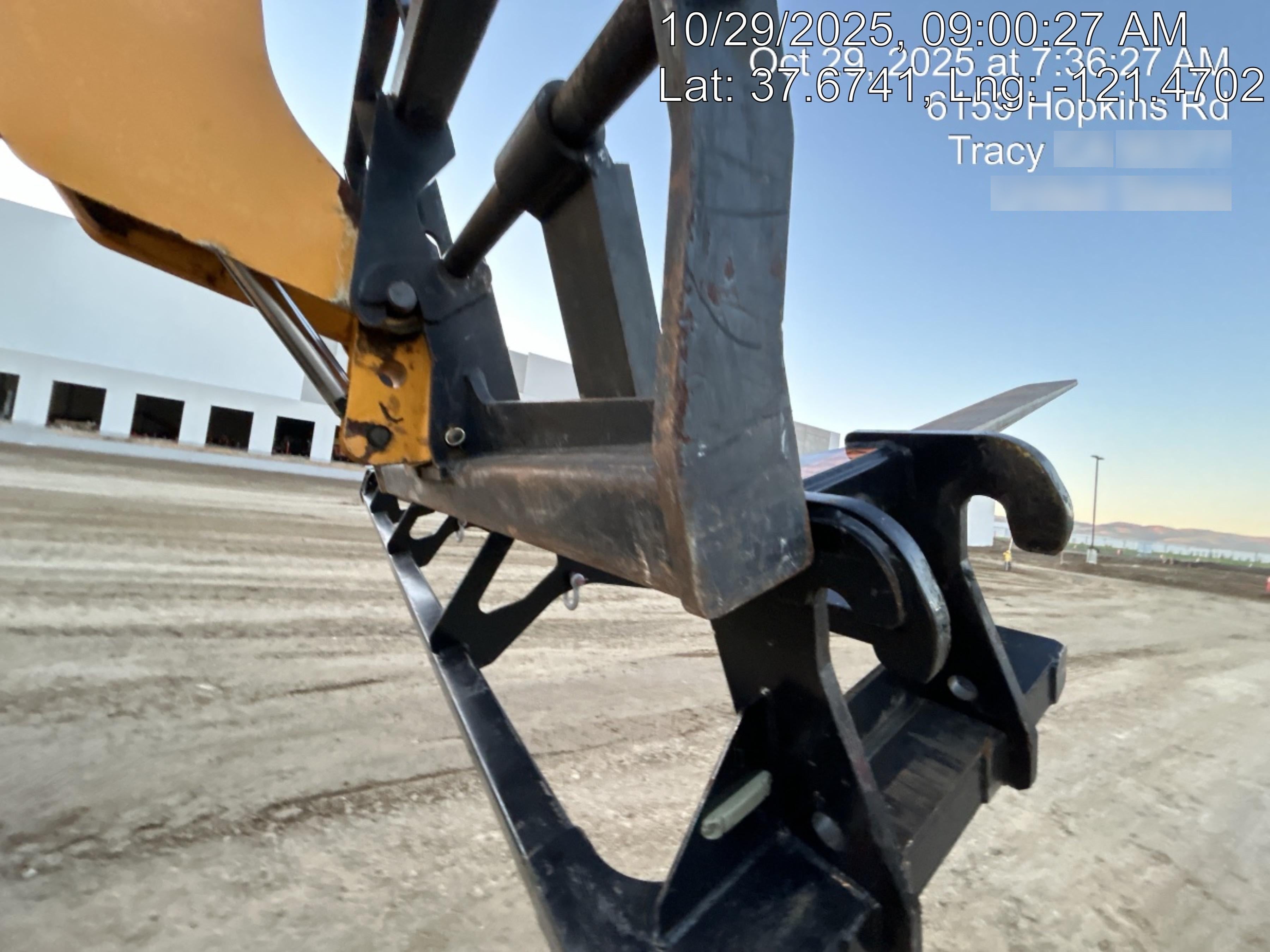 2024 JLG 1001275853