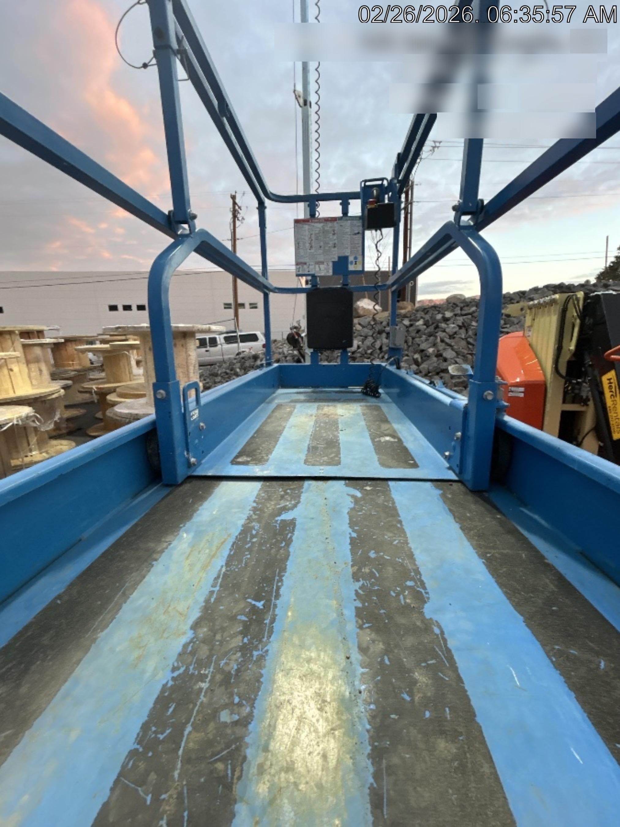 2019 Genie GS-3232 Standard Options