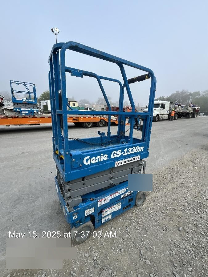 2021 GENIE GS-1330m