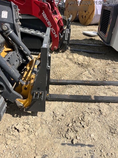 2026 ARROW MATERIAL HANDLING 48" Pallet Forks - Arrow
