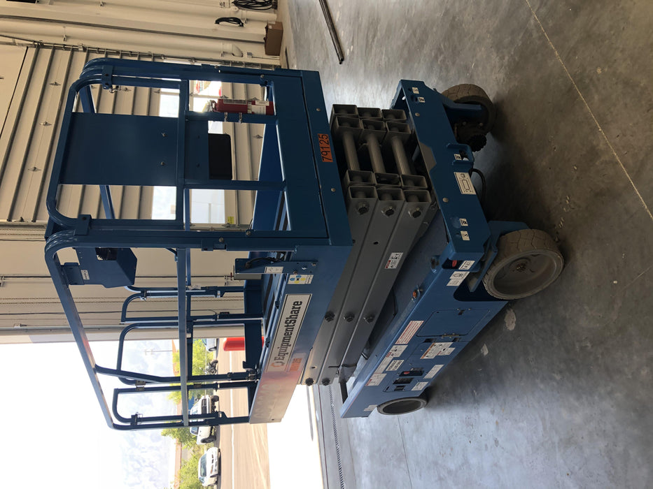 2019 Genie GS-2646 folding rails with full height swing gate
