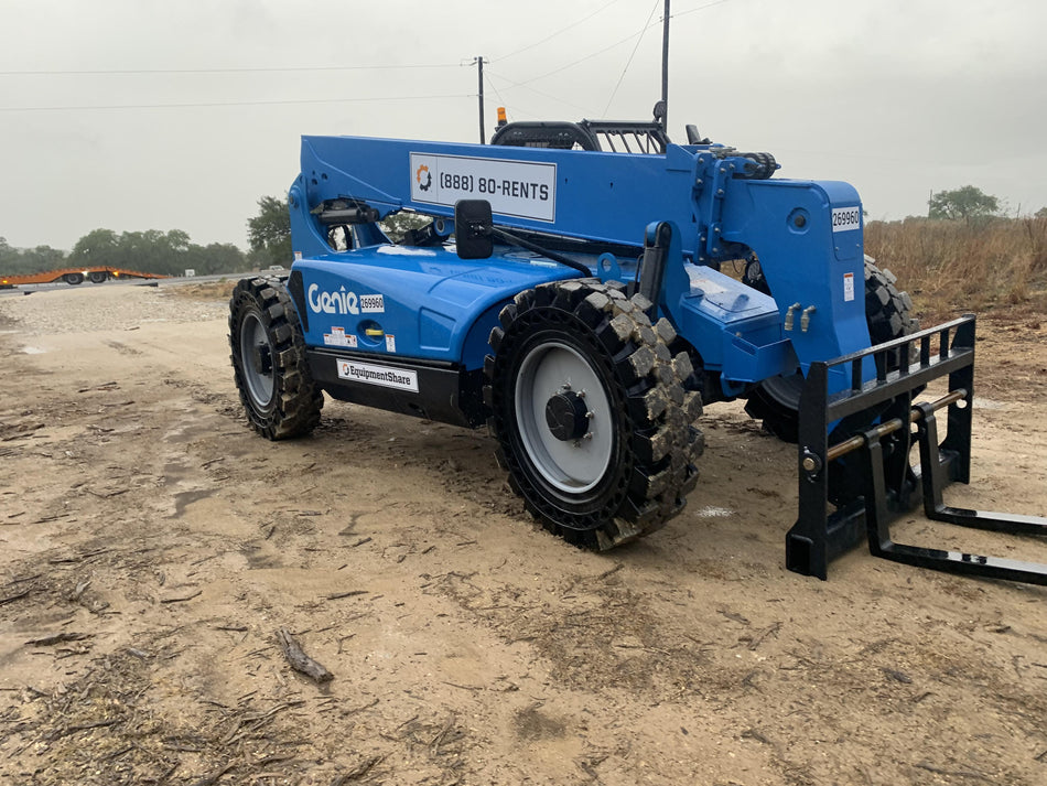 2022 GENIE GTH-636