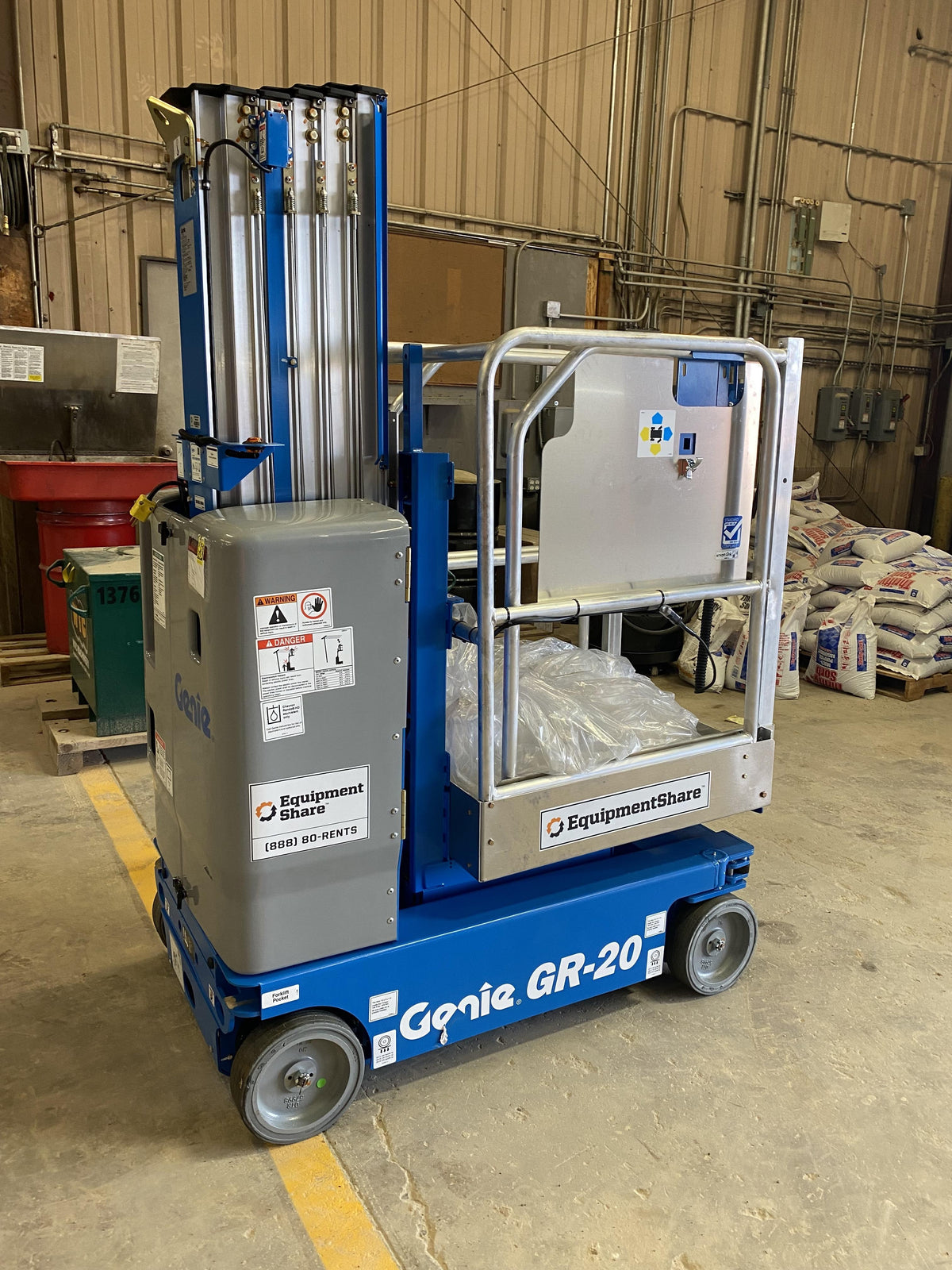 2021 GENIE GR-20