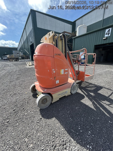 2022 JLG 26E