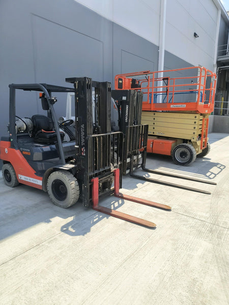 2022 UNICARRIER MUG1F2A30DV QUAD
