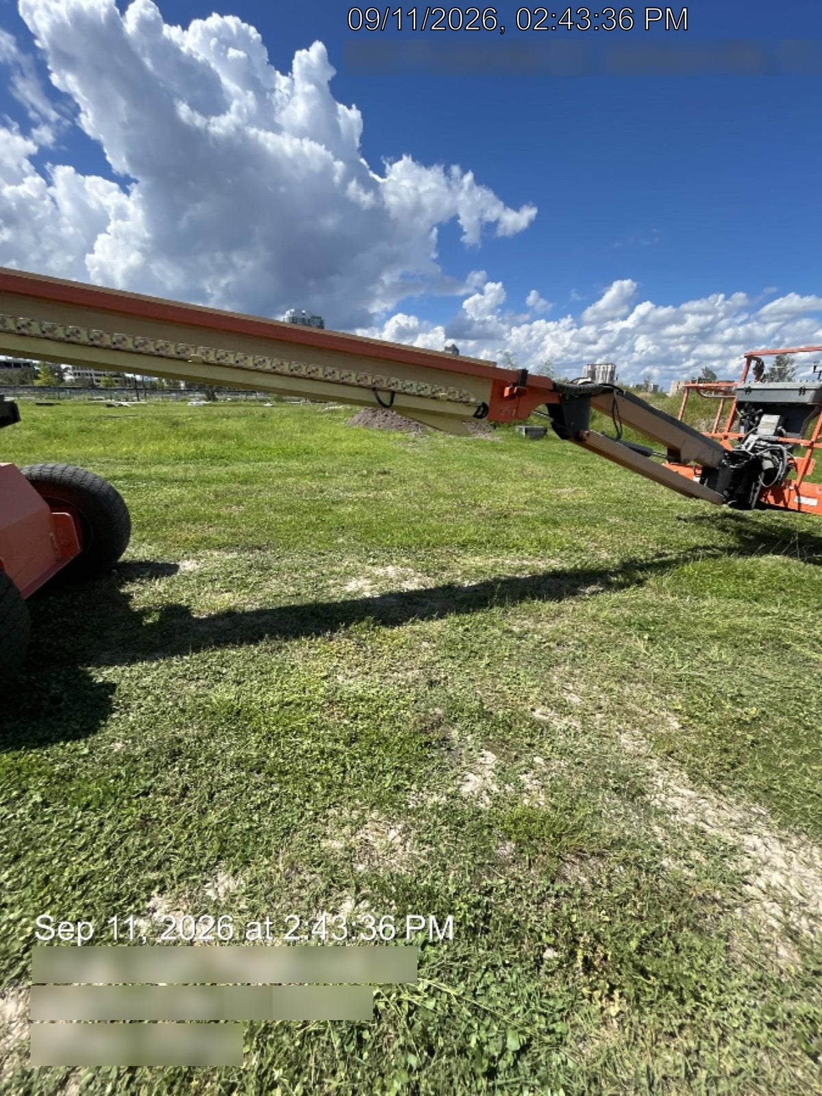 2022 JLG 660SJ