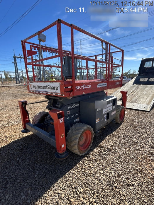 2021 SKYJACK SJ6832 RT