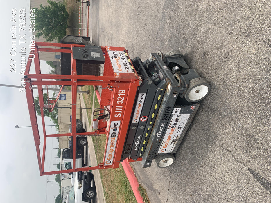 2018 Skyjack SJIII-3219 Skyjack SJIII3219 Scissor Lift
