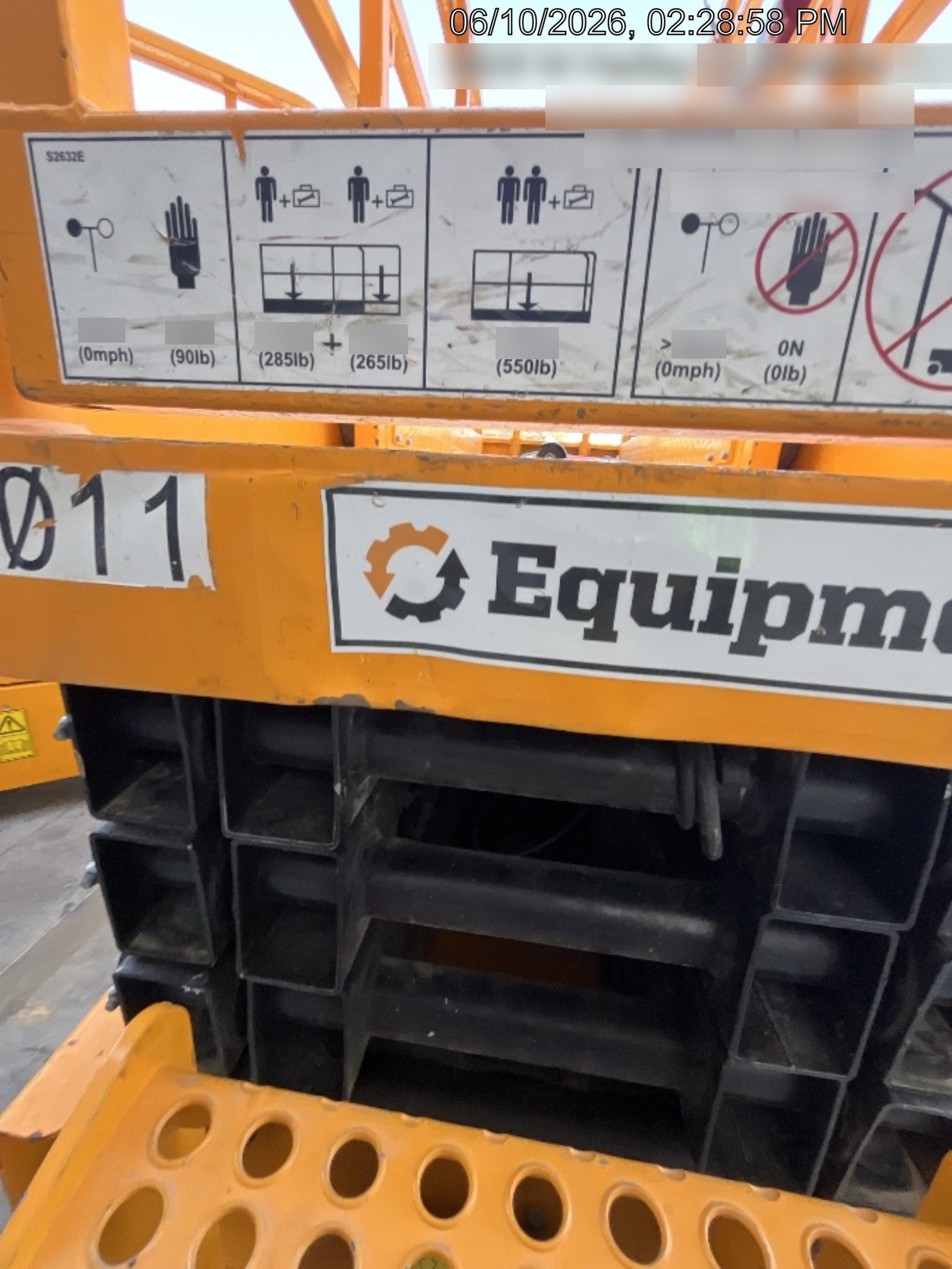 2023 JCB S2632E