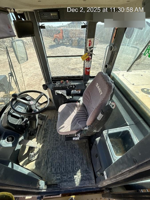 2019 Sany SW405K Cab, JRB Hydraulic QC, 4yrd Bucket, Standard Carriage, 72" Forks - SW405-00A