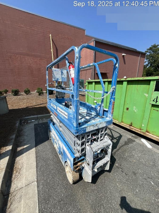 2020 Genie GS-1930 Fixed rails with chain entry gate - Pre A92.20