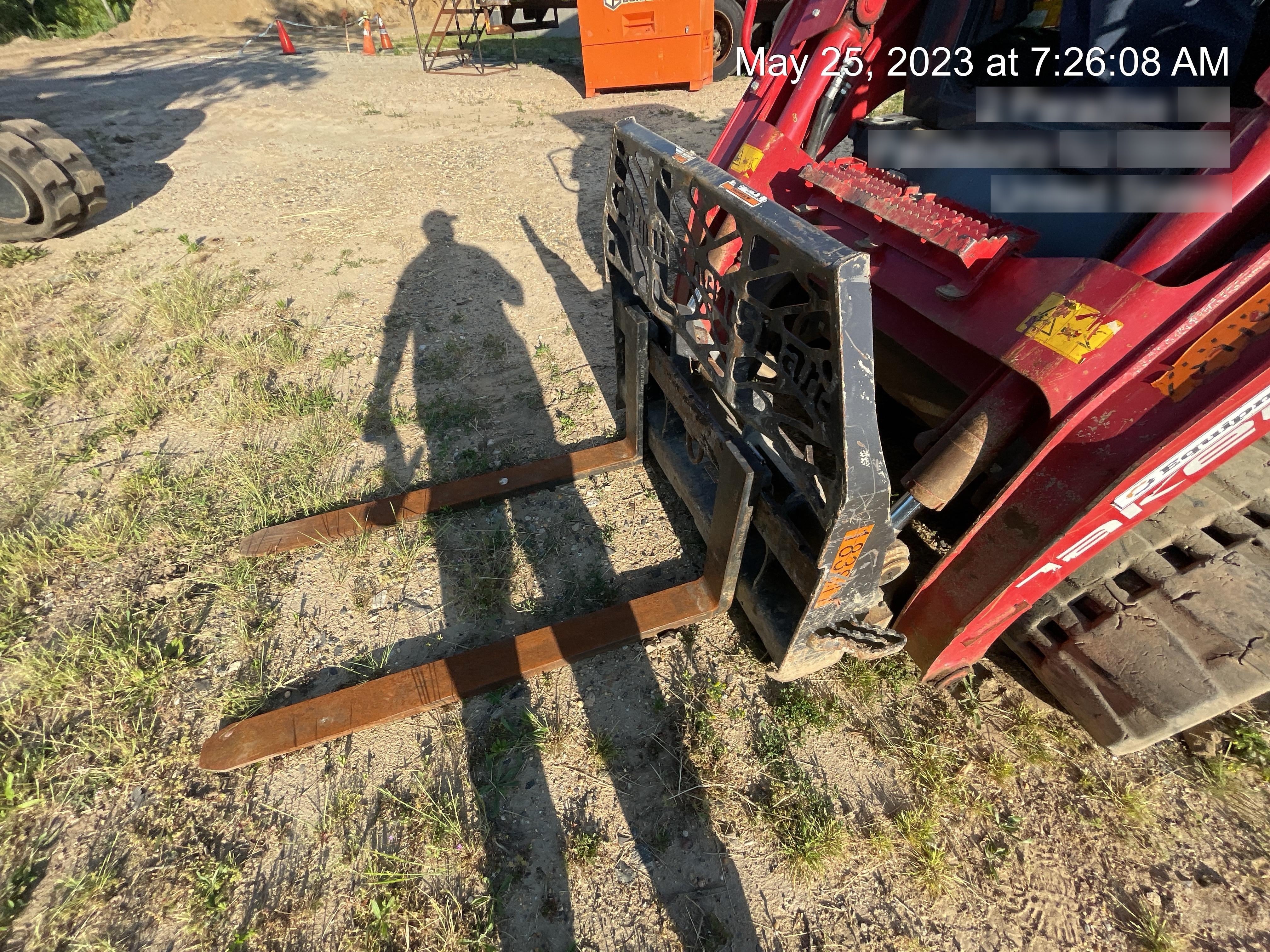 2021 PALADIN 48" Pallet Forks - Paladin