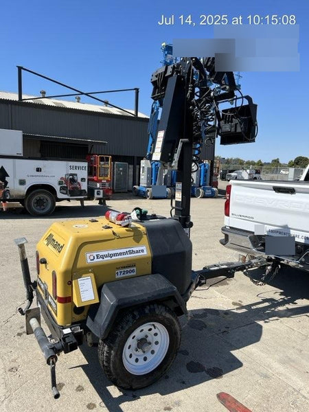 Allmand NLV3GR (4) LED Light Fixture 350W, 23' Vertical Mast, 3kW Prime, Towable, Deep Sea L401, Leveling Jacks, Yanmar T4F 5.8hp
