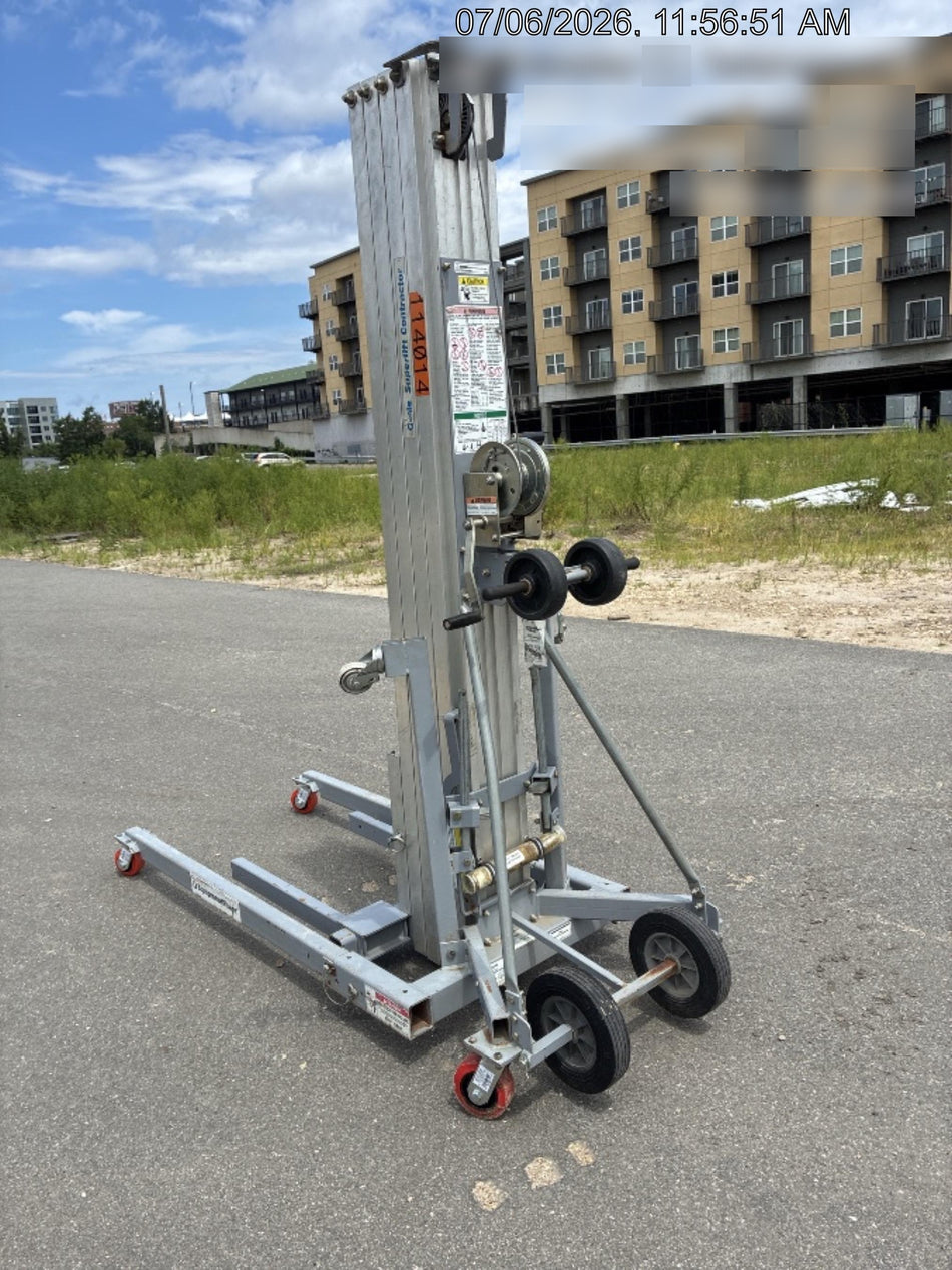 2020 GENIE SLC-24