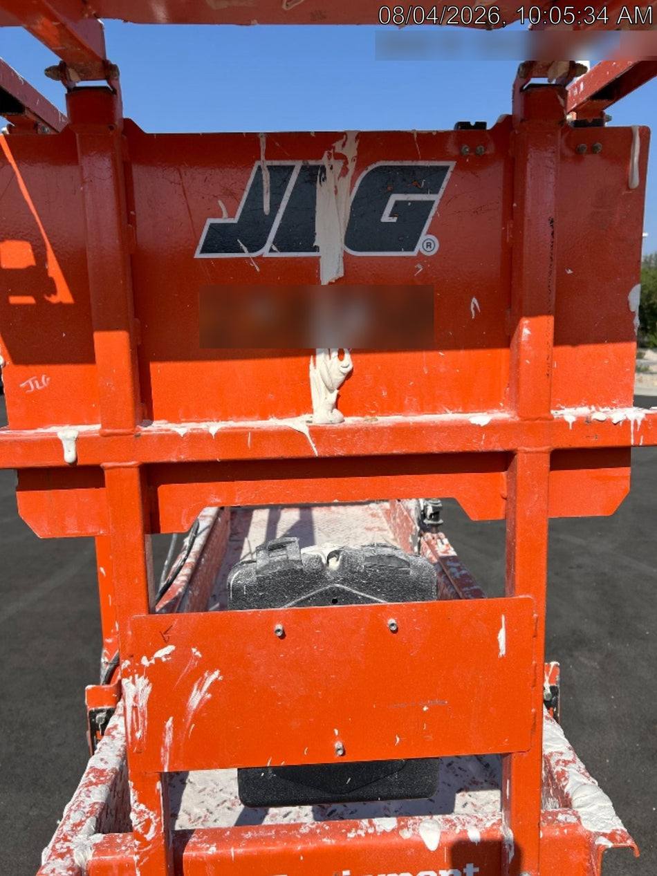 2022 JLG ES1932