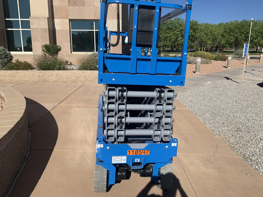 2020 Genie GS-3232 Standard, Folding half height swing gate