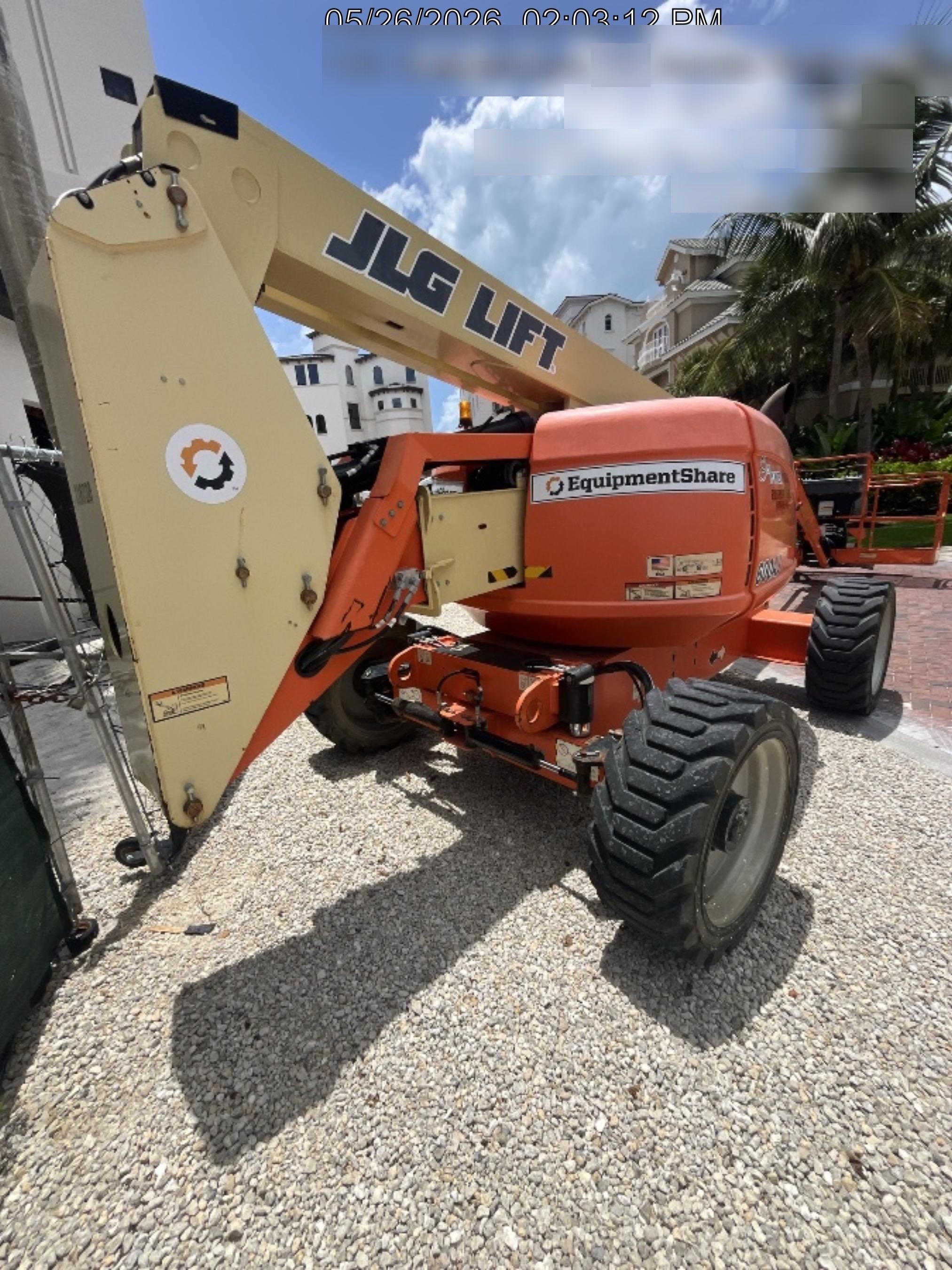 2021 JLG 600AJ