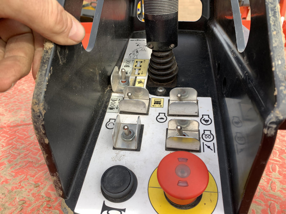 2021 SKYJACK SJ6832 RT