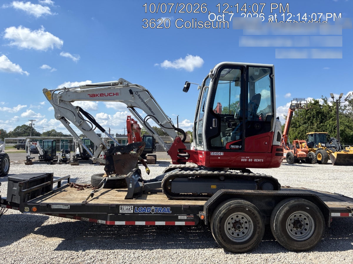 2025 TAKEUCHI TB235-2CR