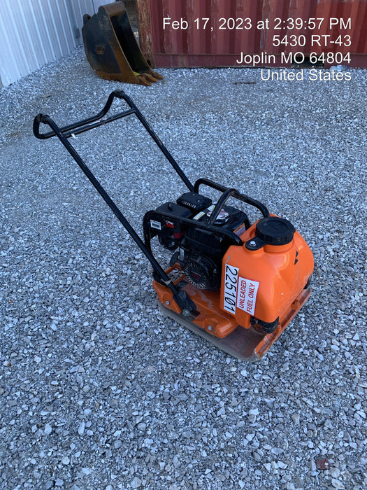 2022 Multiquip MVC88VTHW Plate Compactor, 20", w/Water Tank, Honda GX160