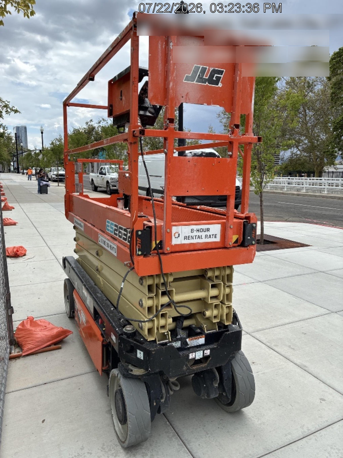 2022 JLG ES2632