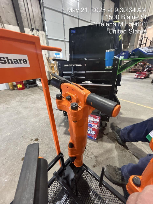 2024 MICHIGAN PNEUMATIC ES-TPB90-118-TRACKER