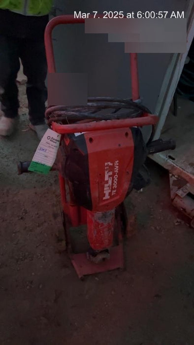 2020 HILTI TE 3000-AVR