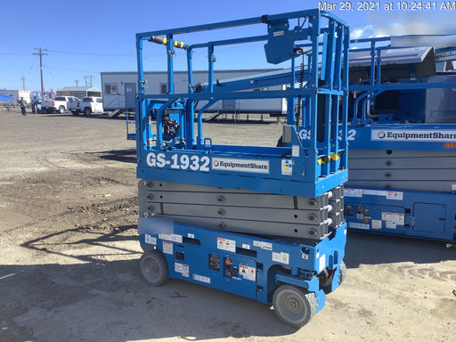 2021 GENIE GS-1932