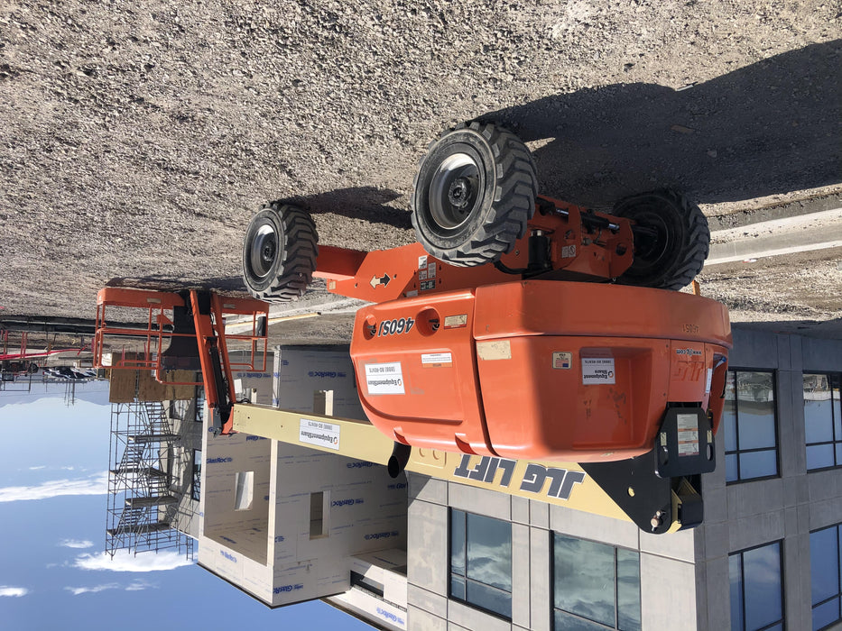 2019 JLG 460SJ Pneumatic Tires