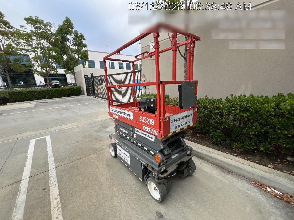 2022 SKYJACK SJ3219