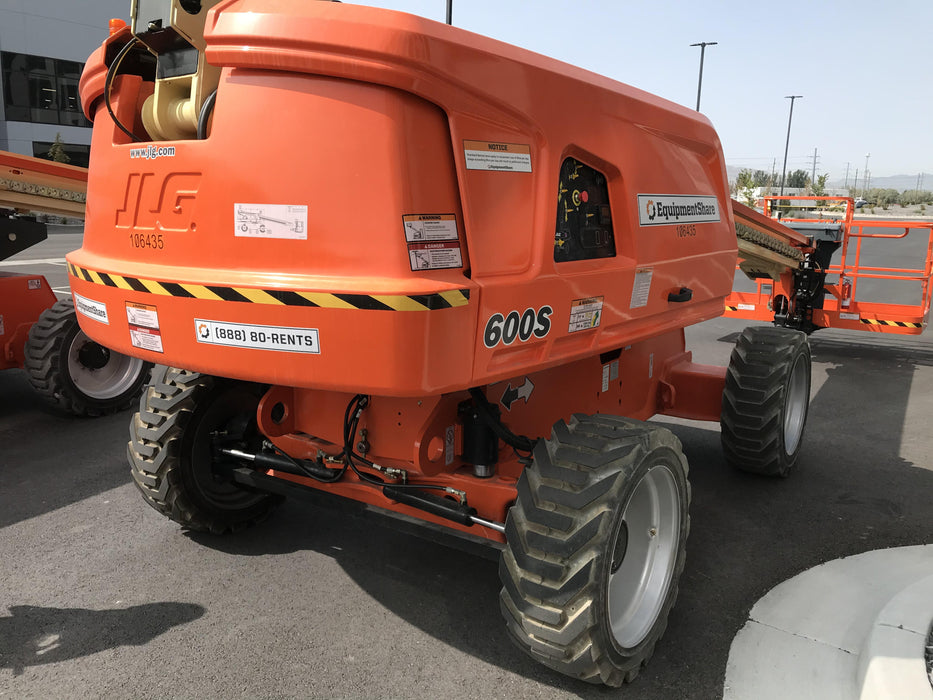 2020 JLG 600S