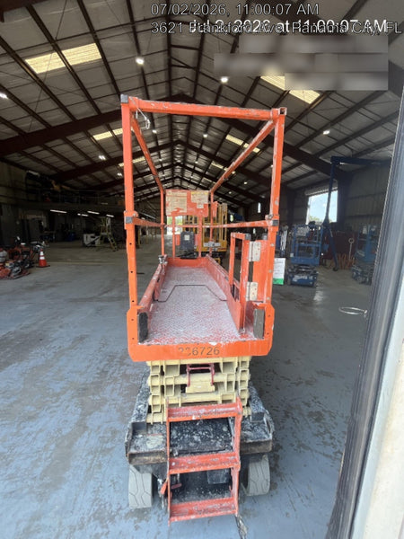 2022 JLG ES2632