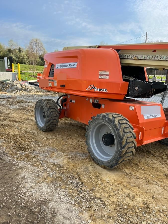2021 JLG 660SJ