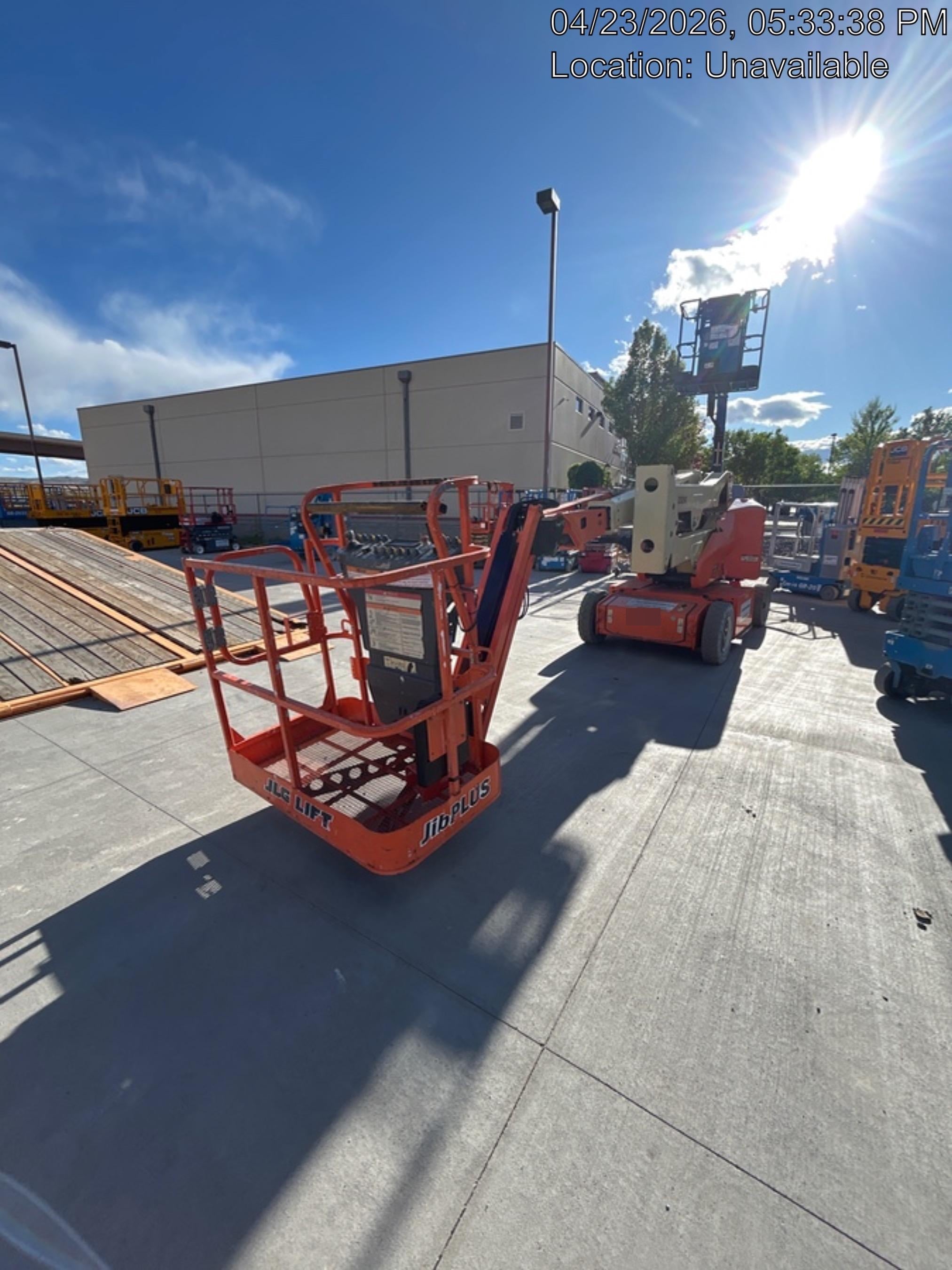 2019 JLG E400AJPN